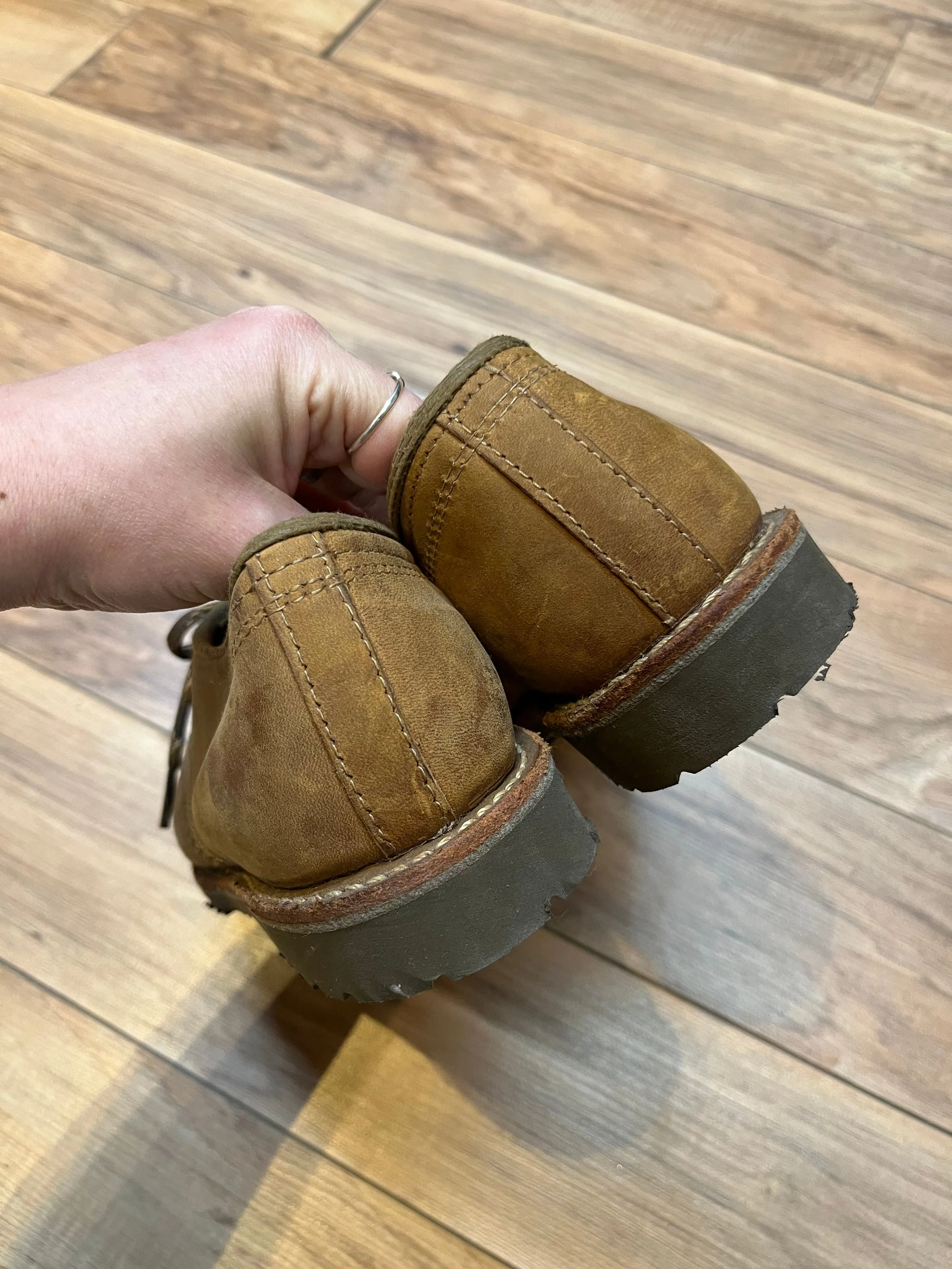 Vintage Prospector 1980’s Deadstock Moc Toe Brown Leather Shoes, Made in Canada, Womens US 9